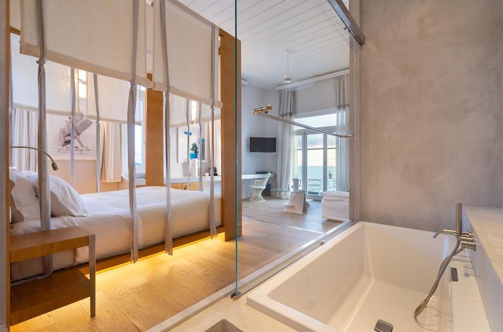 Dexamenes Seaside Hotel Курута Экстерьер фото