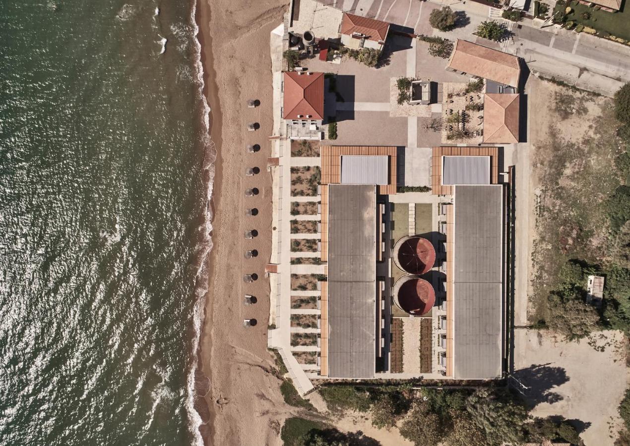 Dexamenes Seaside Hotel Курута Экстерьер фото